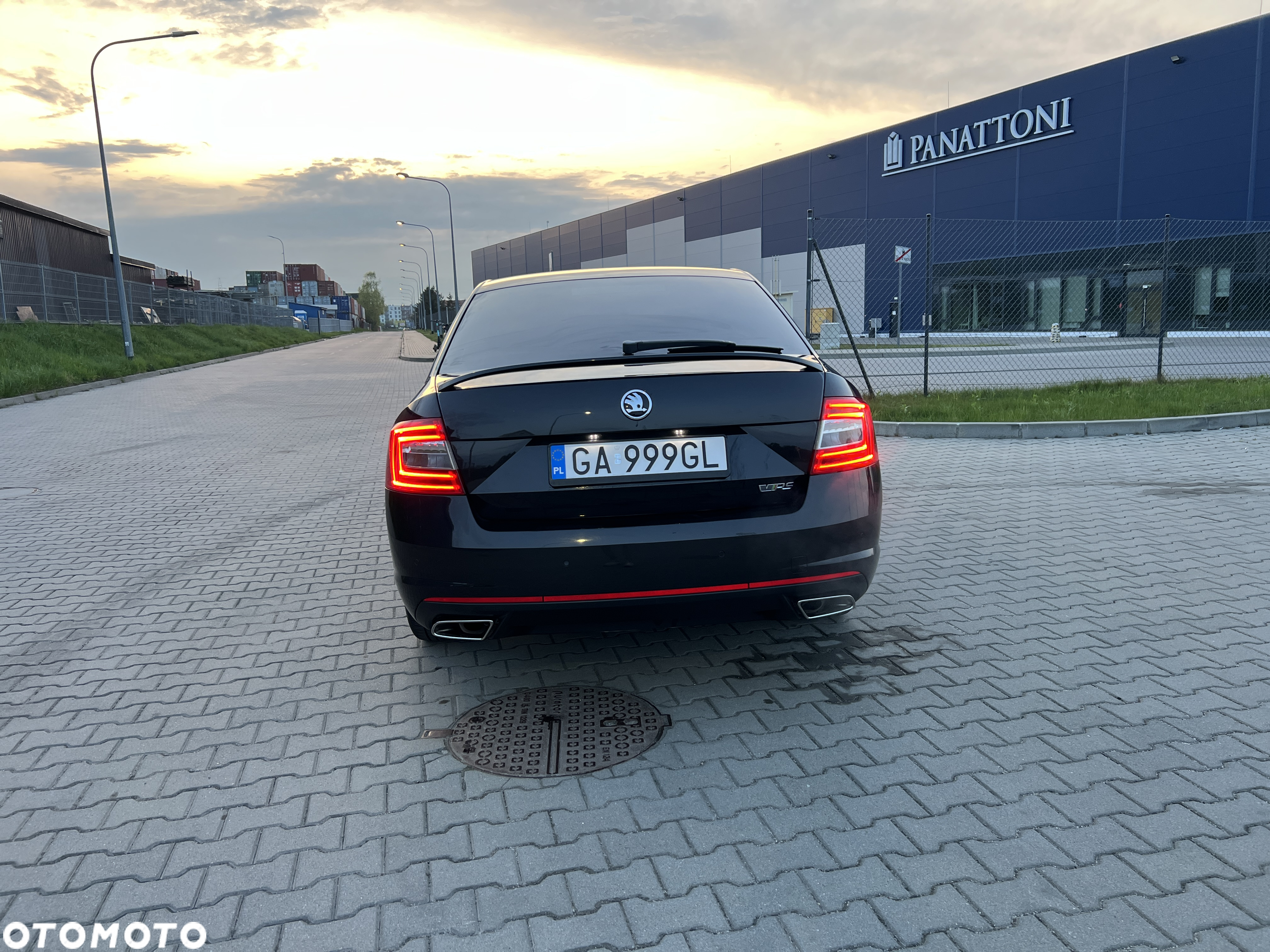 Skoda Octavia 2.0 TSI RS - 8