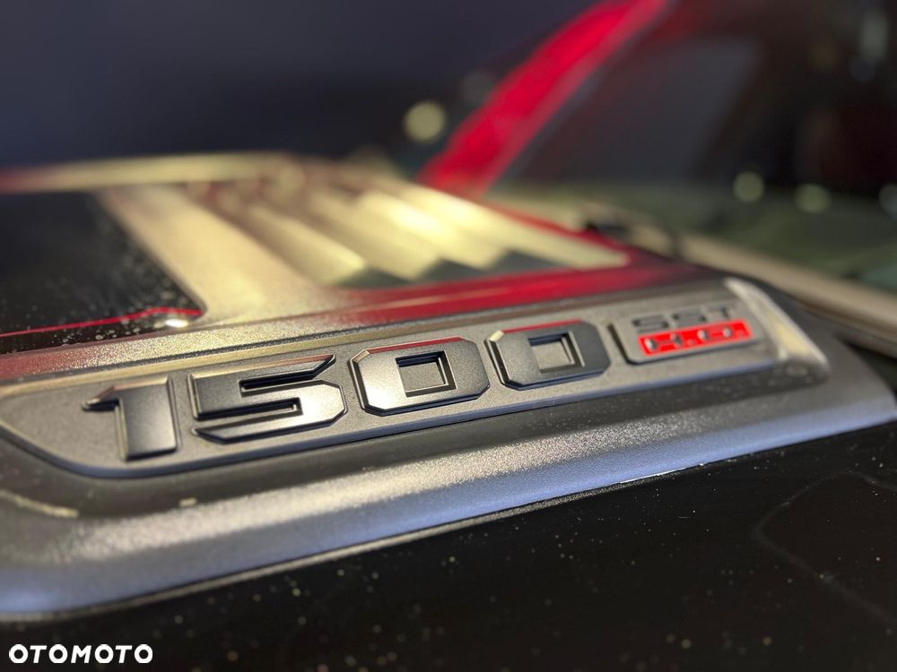 RAM 1500 - 13