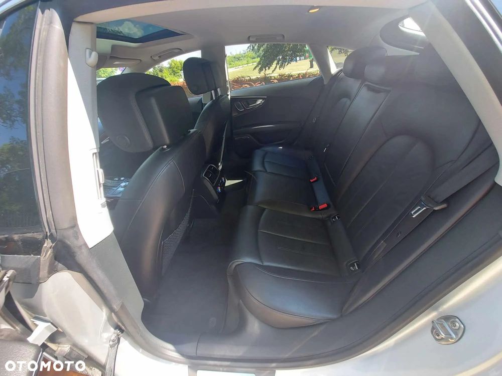 Audi A7 Sportback 3.0 TFSI quattro S tronic sport selection - 4