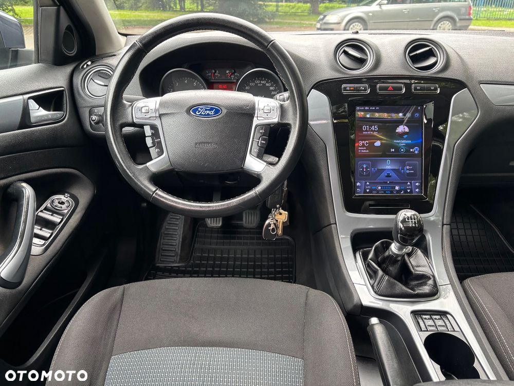 Ford Mondeo - 17