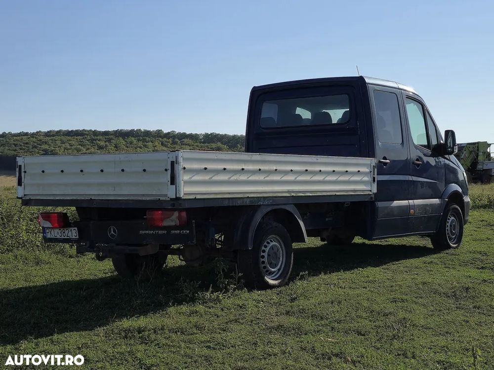 Mercedes-Benz Sprinter - 4