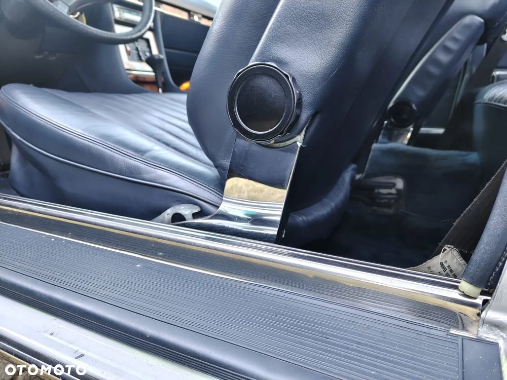 Mercedes-Benz SLC - 24