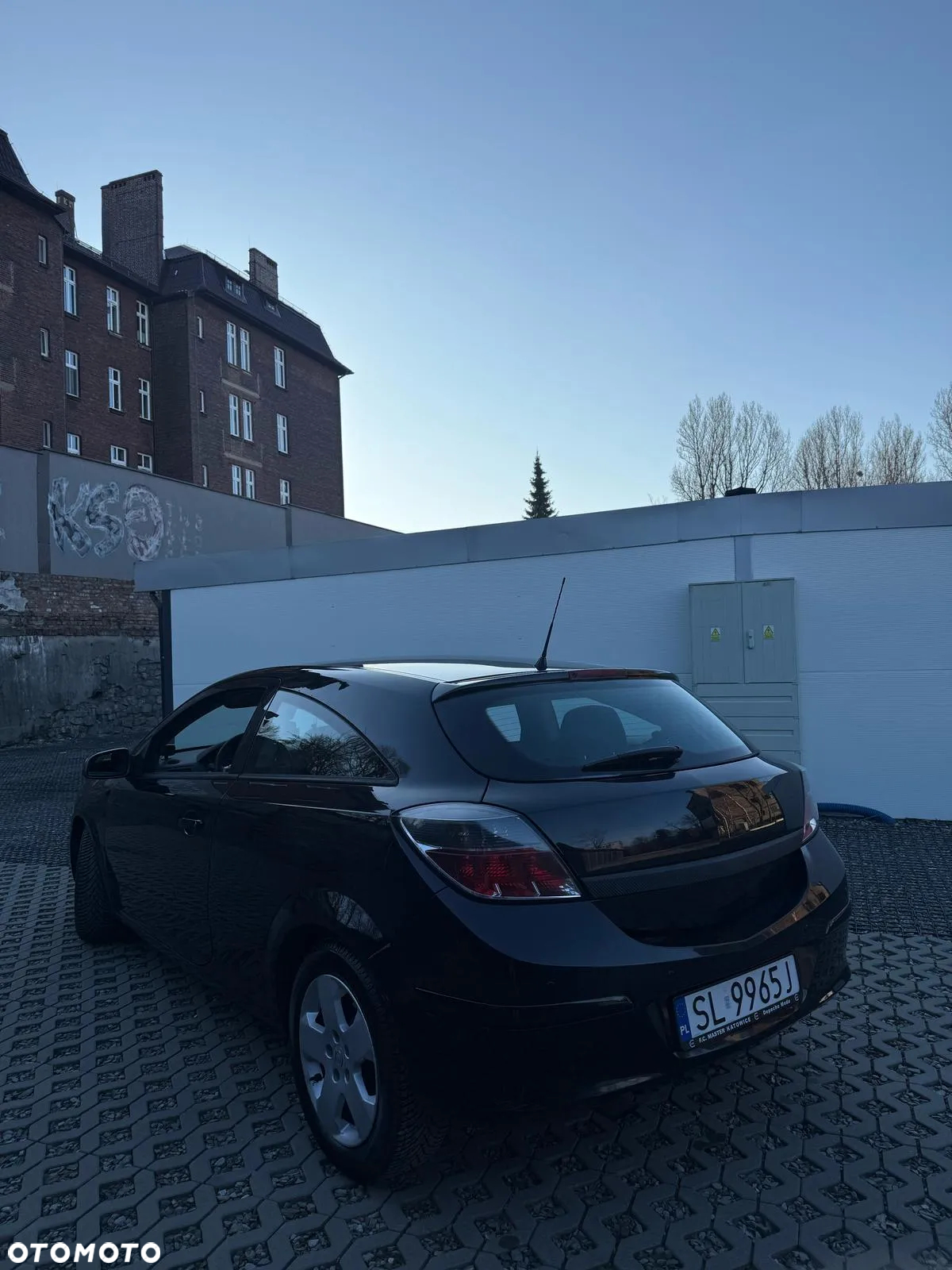 Opel Astra III GTC 1.6 T Sport - 4