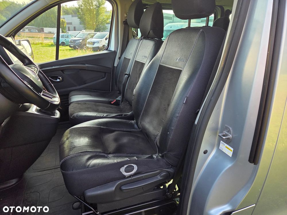 Renault Trafic 2.0 dCi - 9