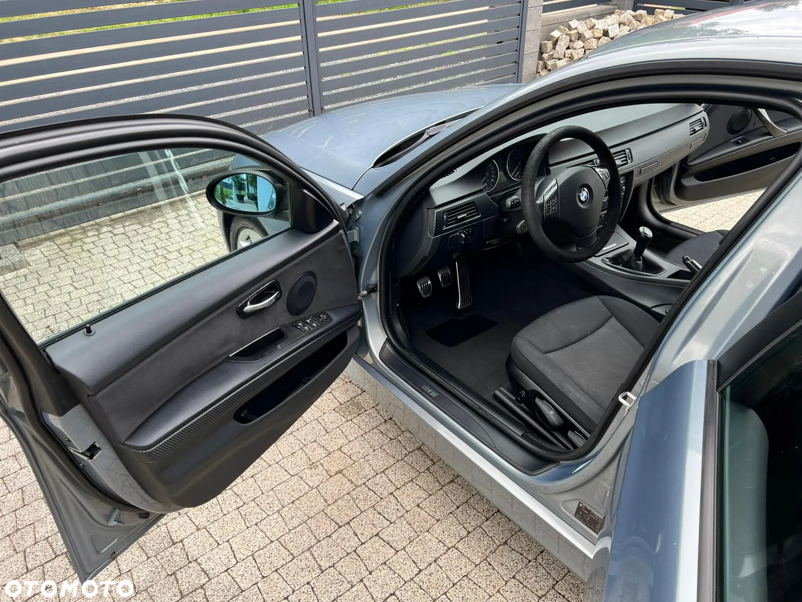 BMW Seria 3 320i - 12