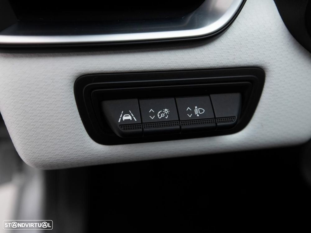 Renault Clio 1.0 TCe Evolution Bi-Fuel - 14