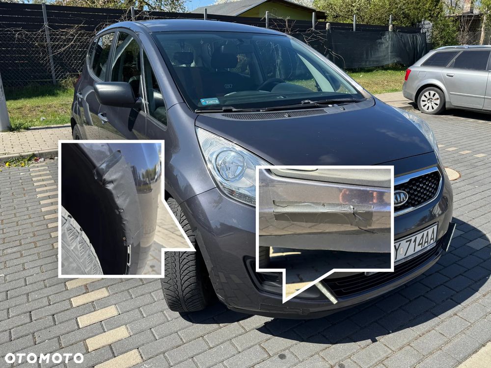 Kia Venga - 34