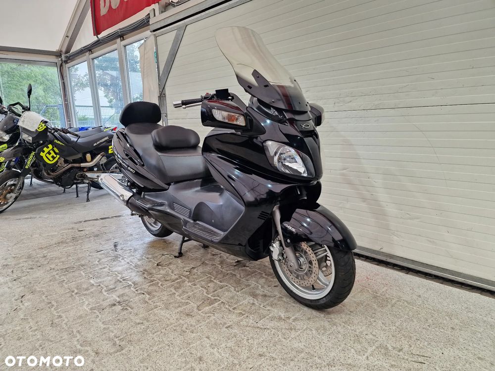 Suzuki Burgman - 5