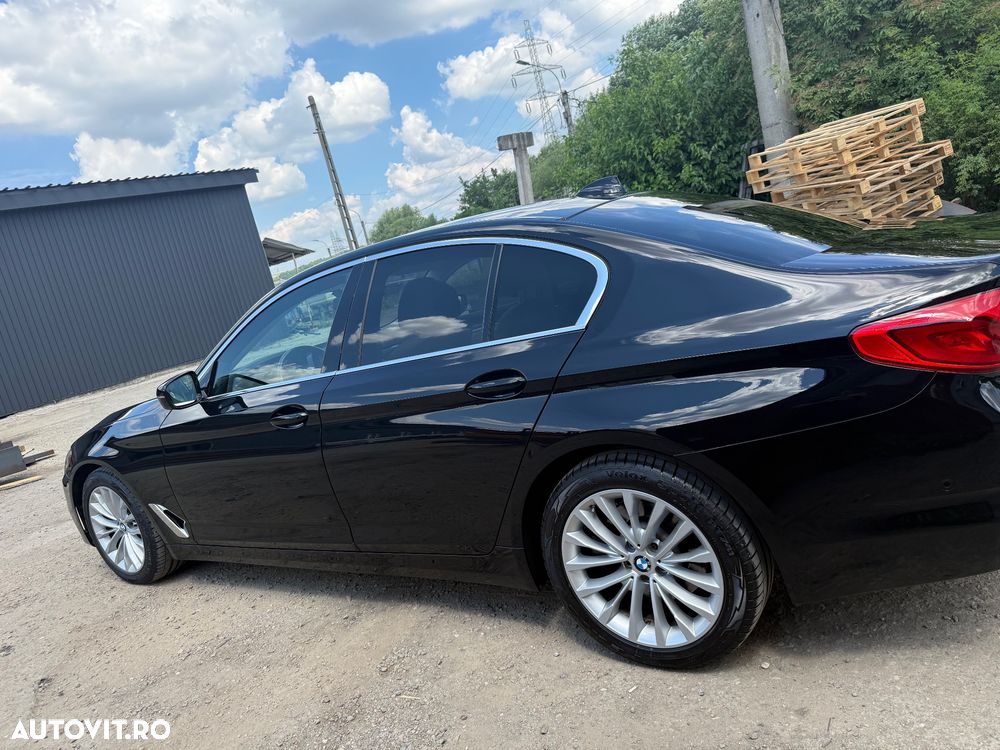 BMW Seria 5 530i xDrive Aut. Luxury Line - 1