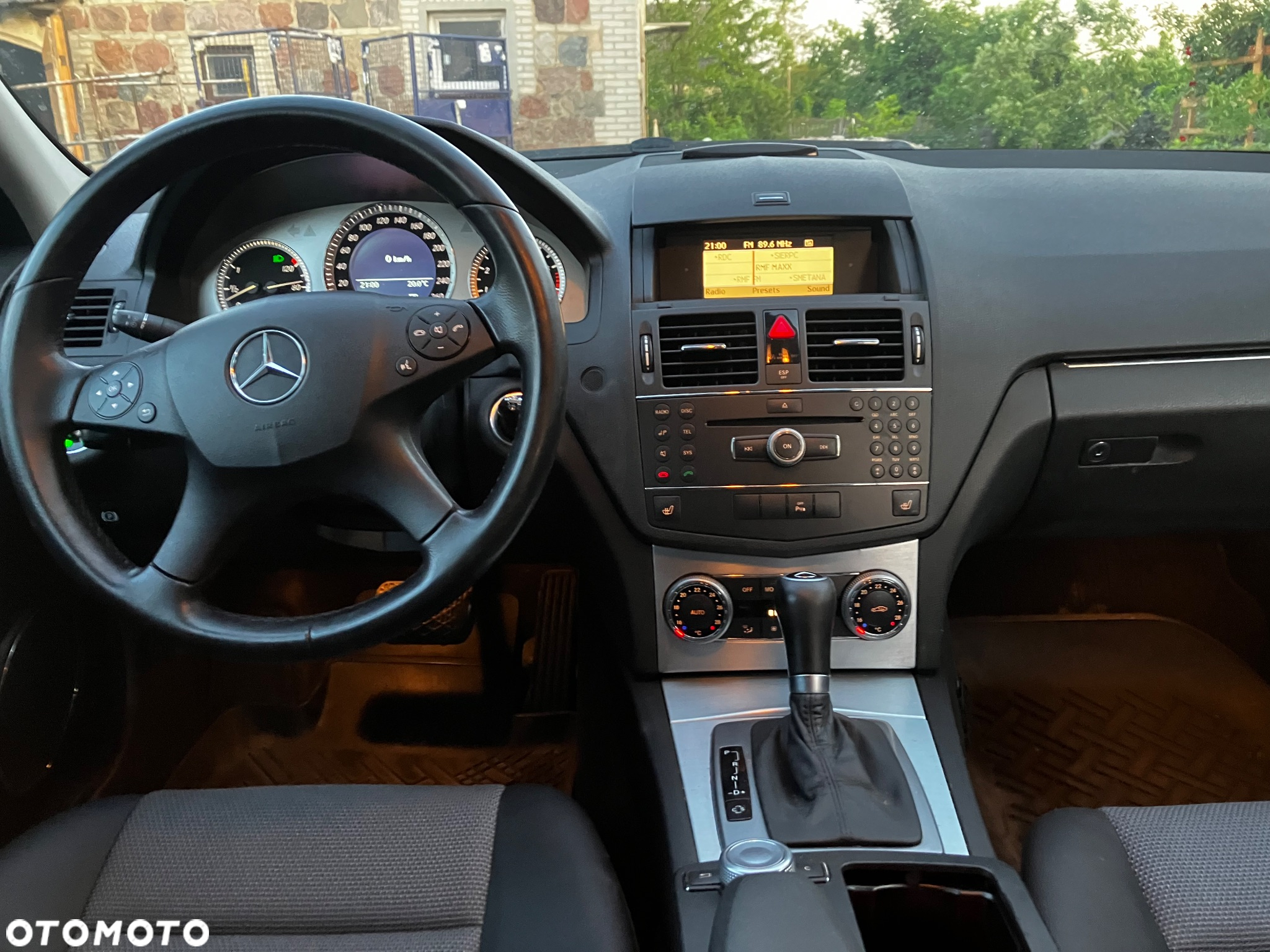 Mercedes-Benz Klasa C 180 T Kompressor Automatik Avantgarde - 9