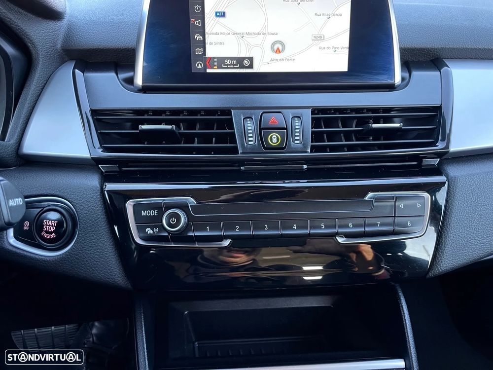 BMW 218 Gran Tourer d Aut. Advantage - 19