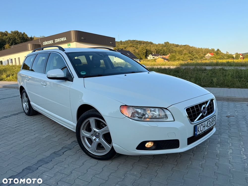 Volvo V70 D3 Momentum - 10