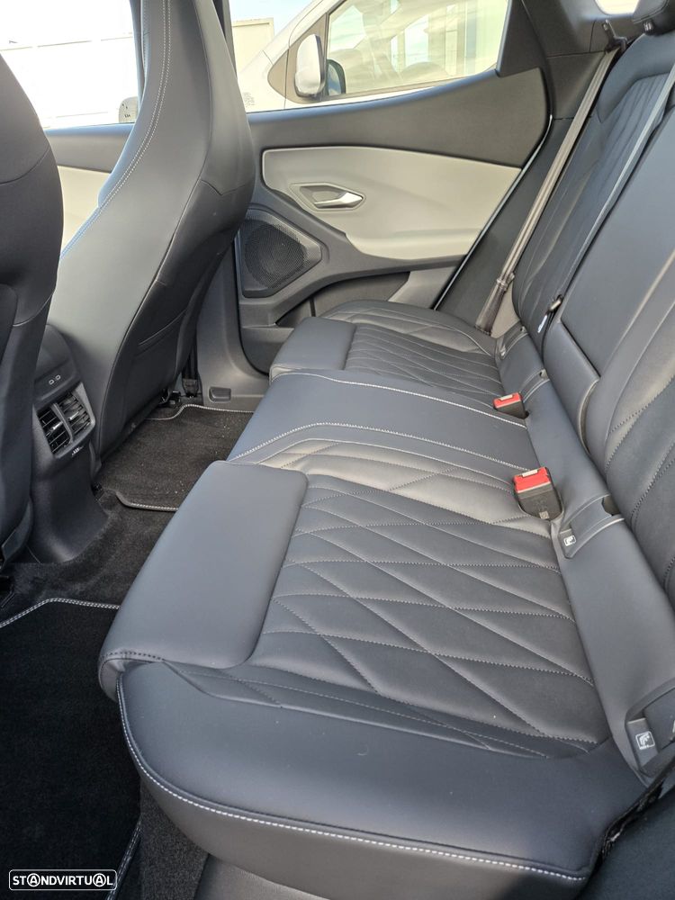 Ford Explorer 77 kWh Premium - 11