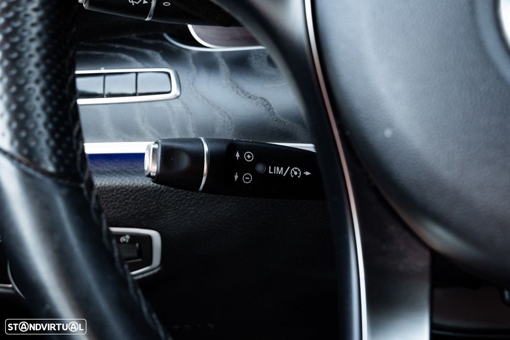 Mercedes-Benz E 220 d Avantgarde - 31