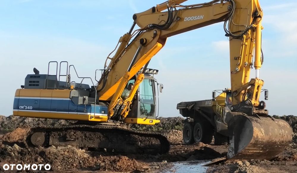 Doosan DX340LC - 1