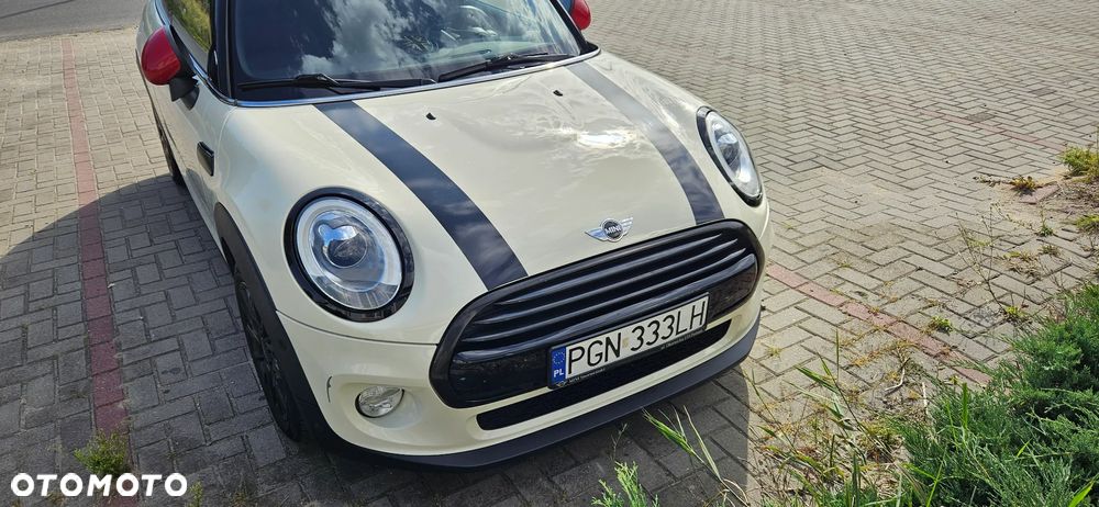 MINI Cooper Classic Trim - 4