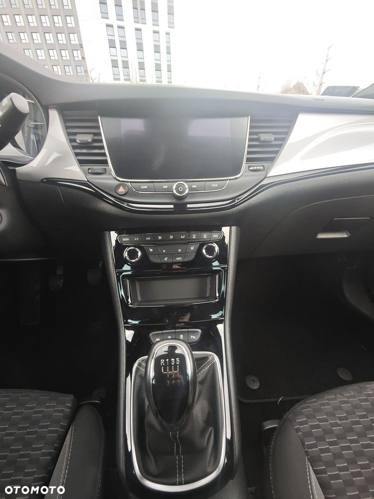Opel Astra 1.2 T GS Line S&S - 17