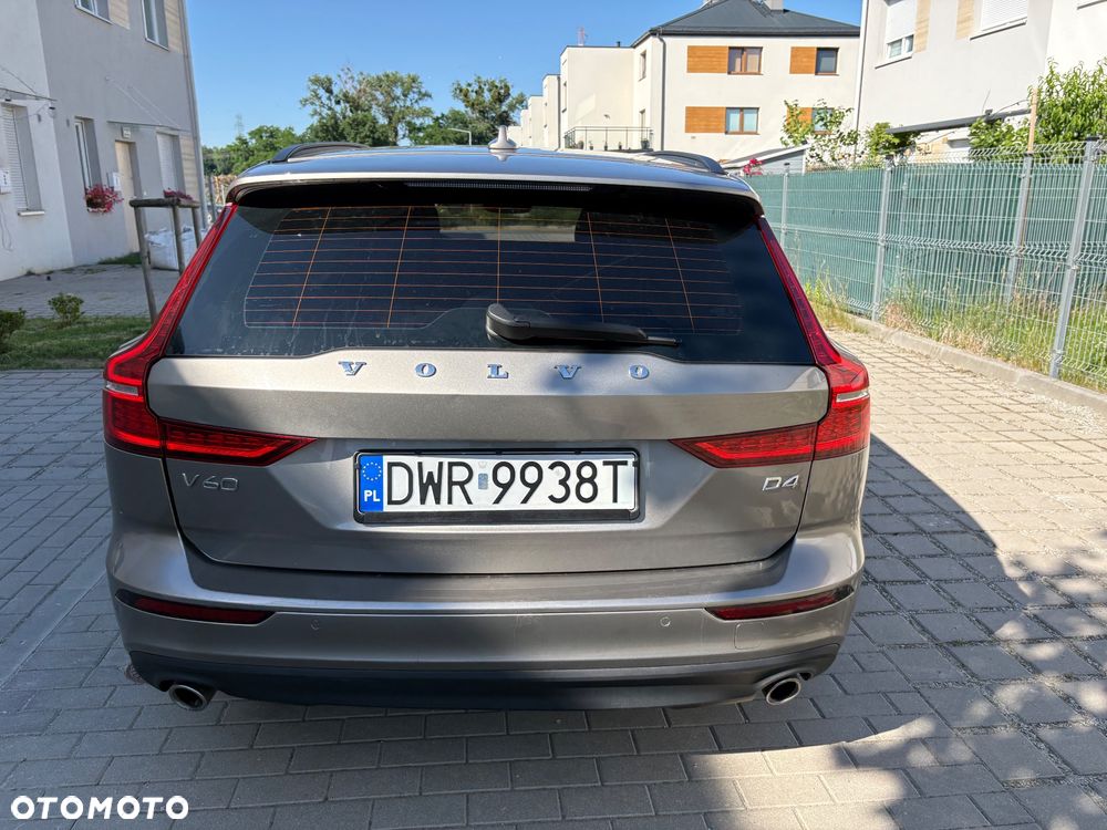 Volvo V60 D4 AWD Momentum Pro - 15