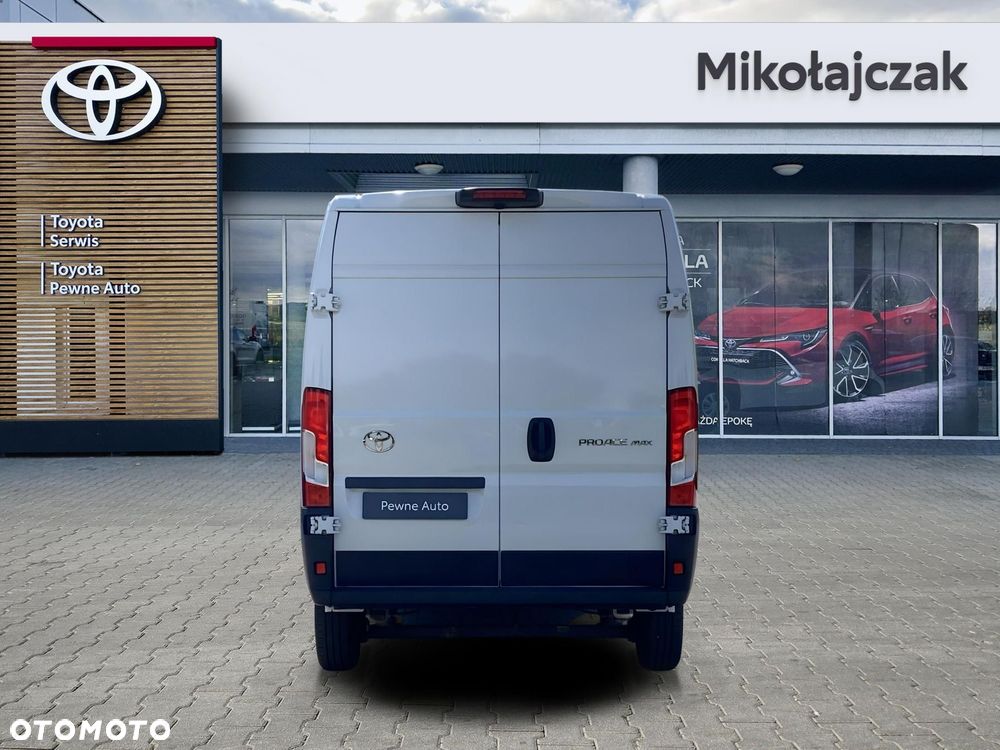Toyota PROACE MAX - 8