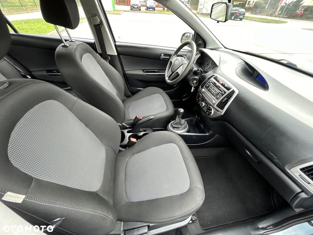 Hyundai i20 1.25 Comfort - 9