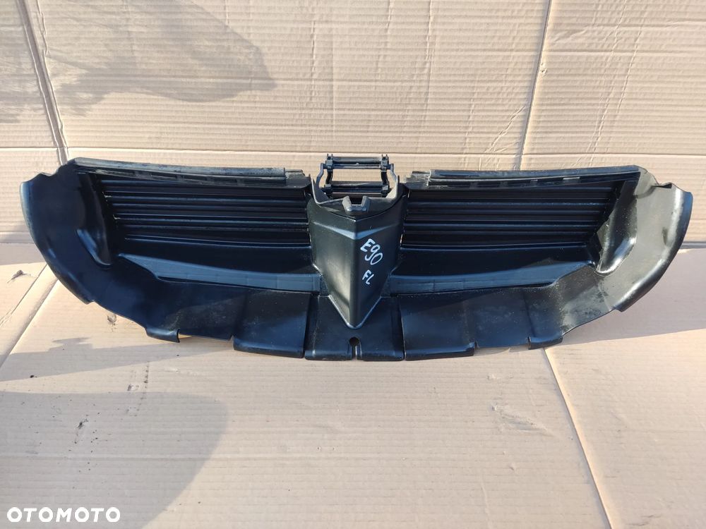 BMW E90 FL ROLETA ŻALUZJA WLOT POWIETRZA 7173571