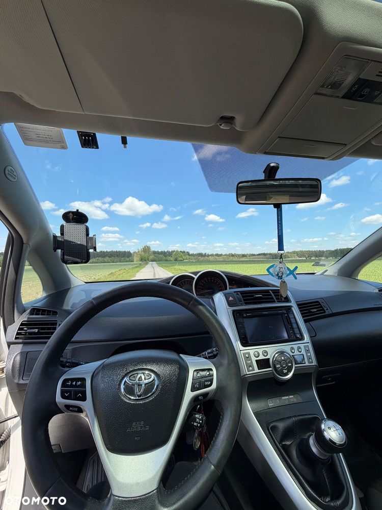 Toyota Verso - 18