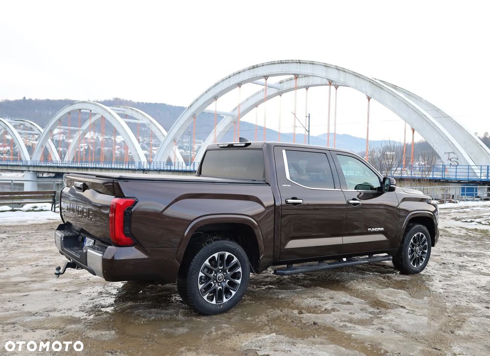 Toyota Tundra - 21