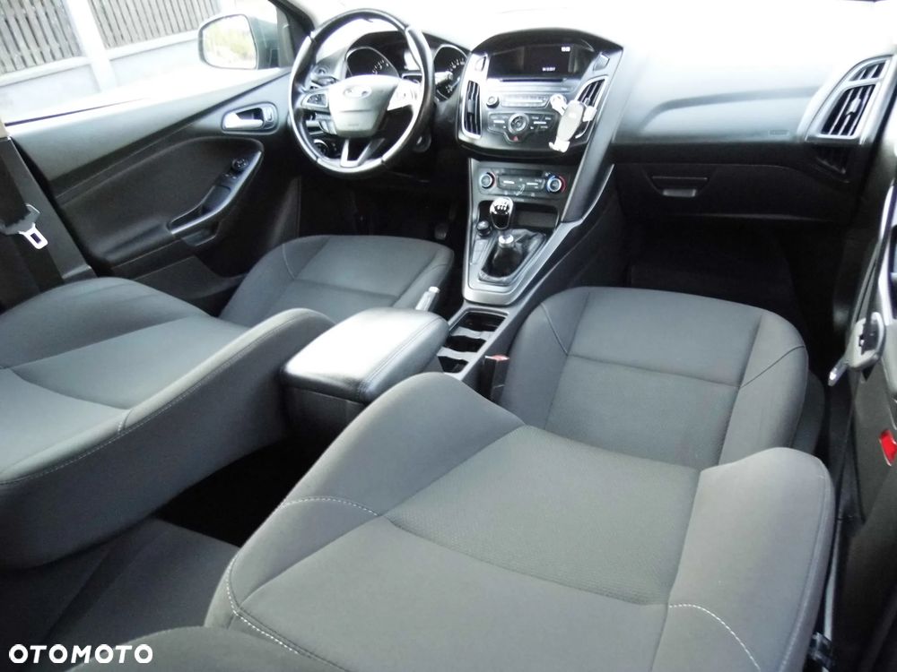Ford Focus 1.0 EcoBoost Start-Stopp-System ACTIVE DESIGN - 25