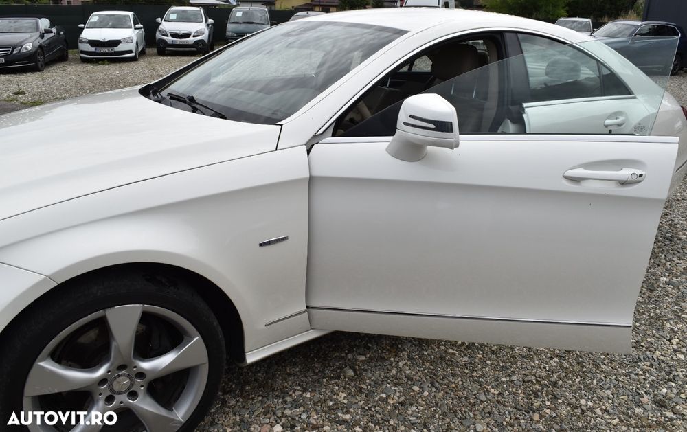 Mercedes-Benz CLS - 4