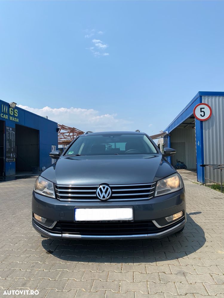 Volkswagen Passat - 10