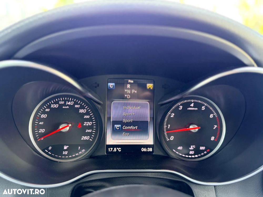 Mercedes-Benz GLC 250 4MATIC 9G-TRONIC AMG Line - 22