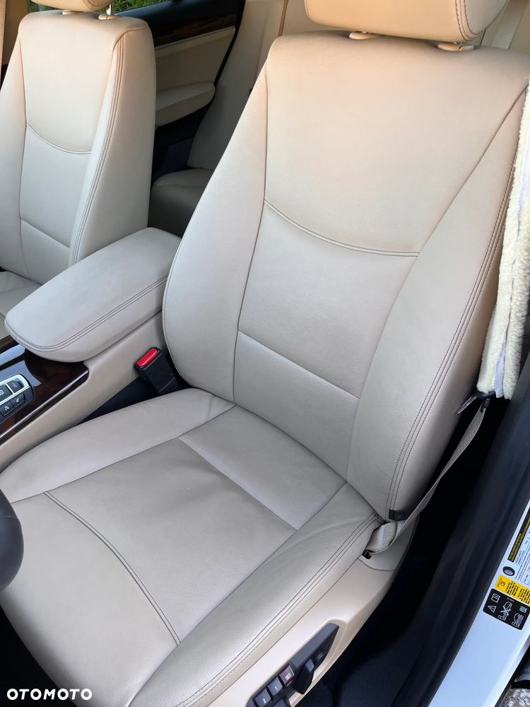 BMW X3 xDrive28i - 12