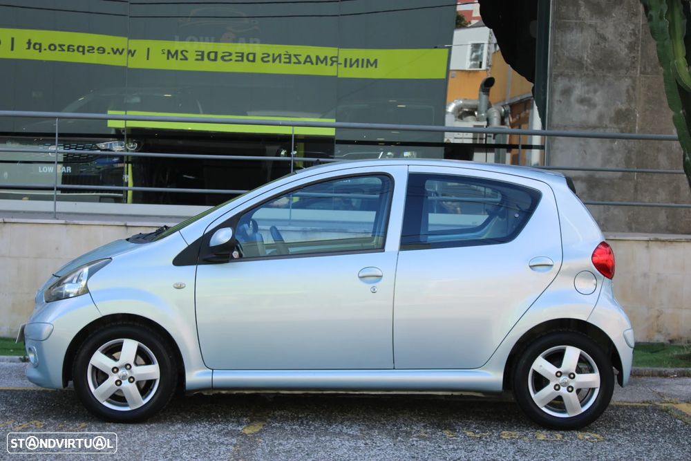 Toyota Aygo 1.0 + AC+VSC - 10