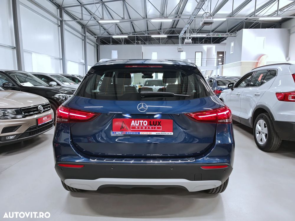 Mercedes-Benz GLA 200 d Aut. - 32