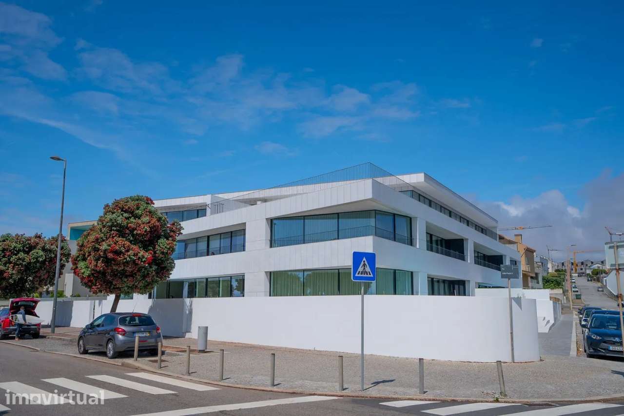 T3 c/ Piscina e Garagem Box em Canidelo (1º Linha de Mar) - Grande imagem: 2/22