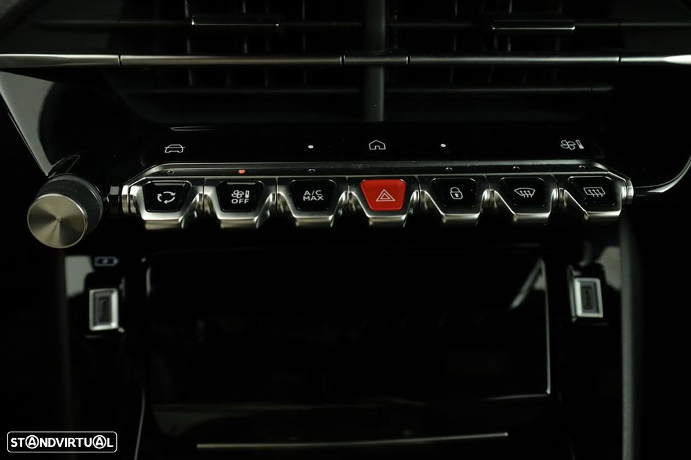 Peugeot 2008 1.2 PureTech Allure - 13