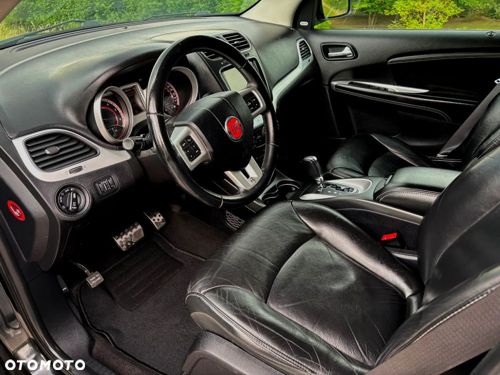 Fiat Freemont 2.0 Multijet Black Code AWD - 13