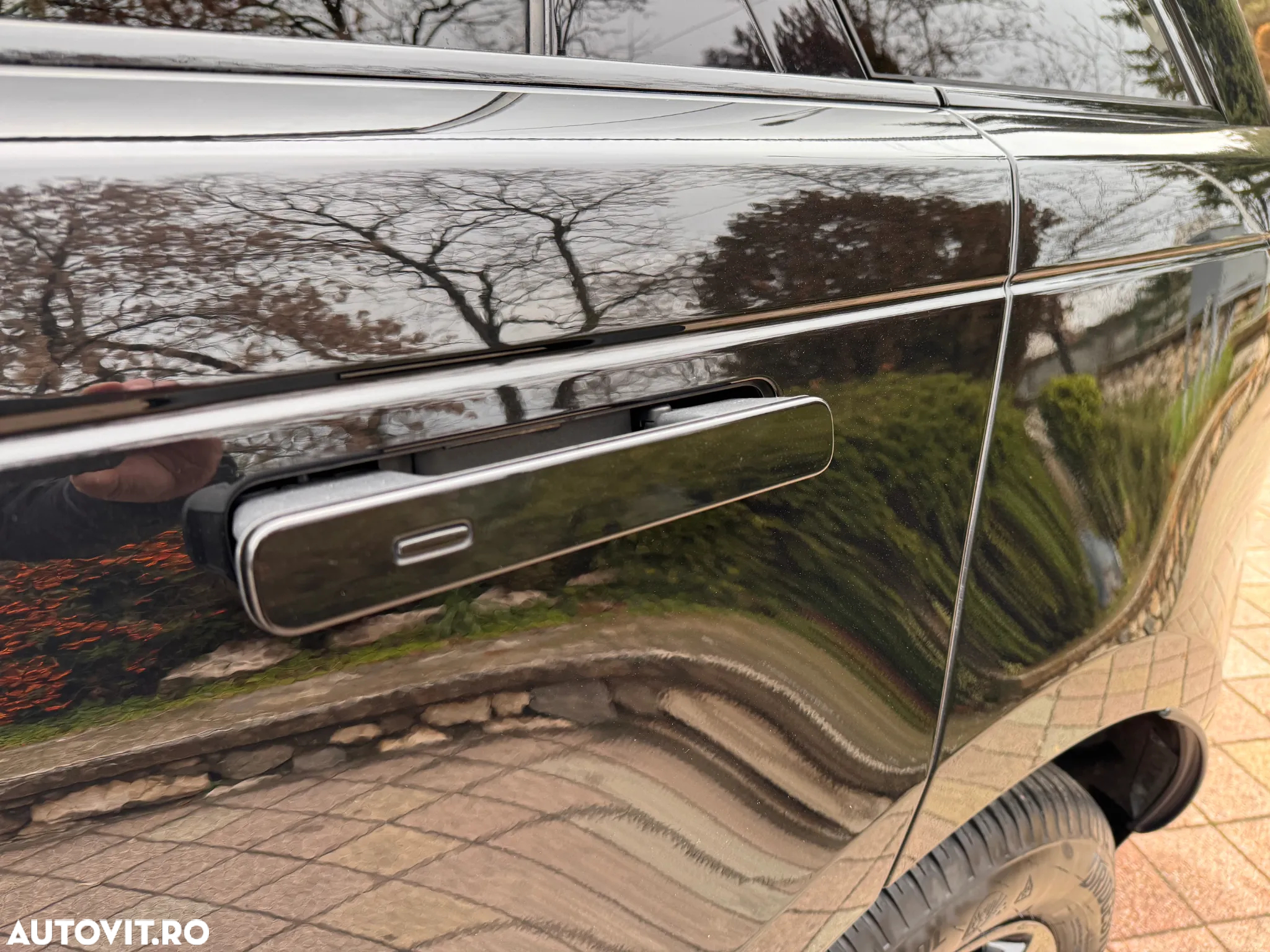 Land Rover Range Rover Velar 2.0 R-Dynamic HSE - 13