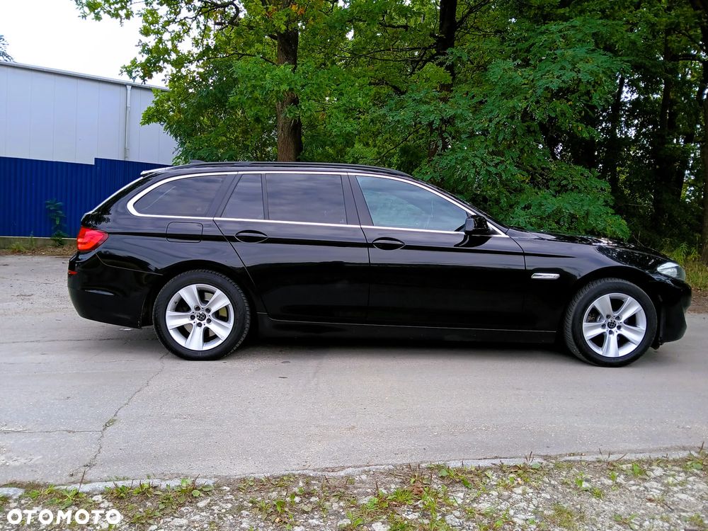 BMW 5 Series 2011 photo 4
