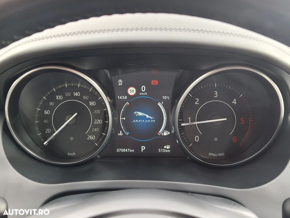 Jaguar E-Pace D150 AWD Base - 7