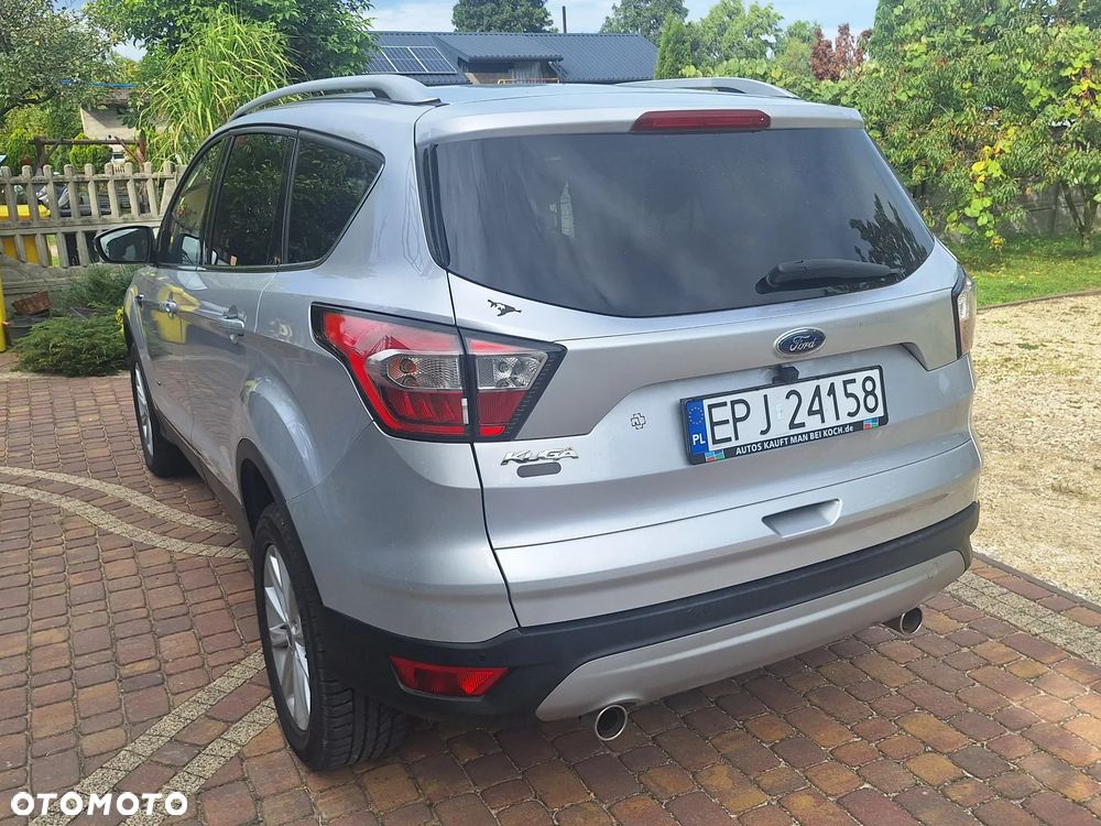 Ford Kuga 2.0 TDCi 4WD Titanium - 4
