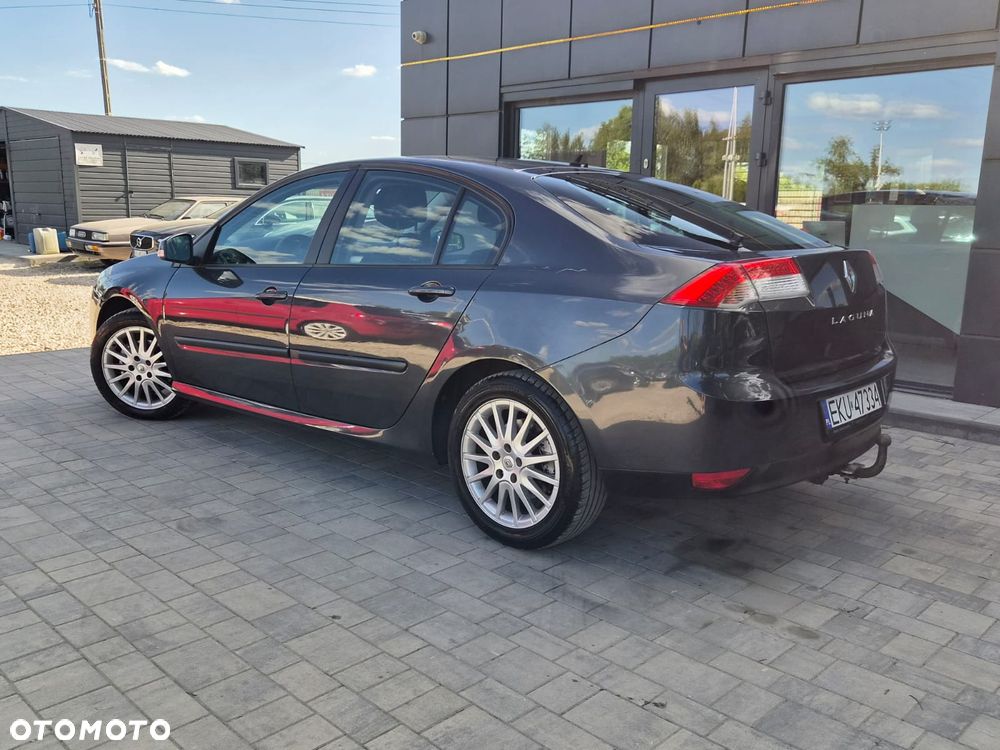 Renault Laguna - 11