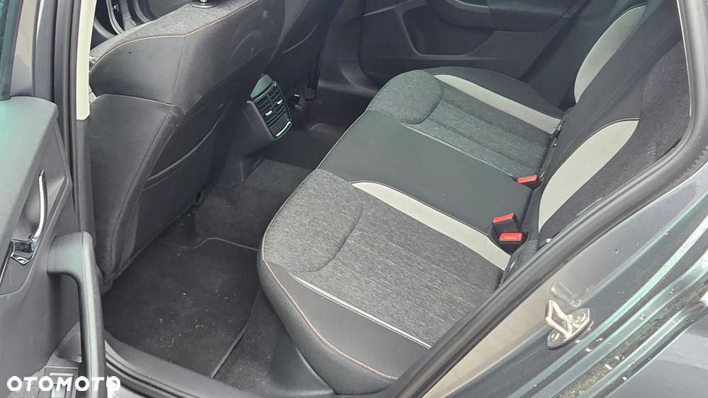 Skoda Kamiq 1.0 TSI Style DSG - 4