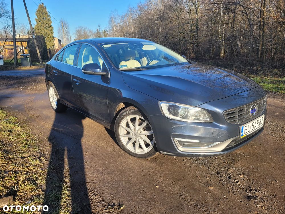 Volvo S60 D3 Geartronic Summum - 4