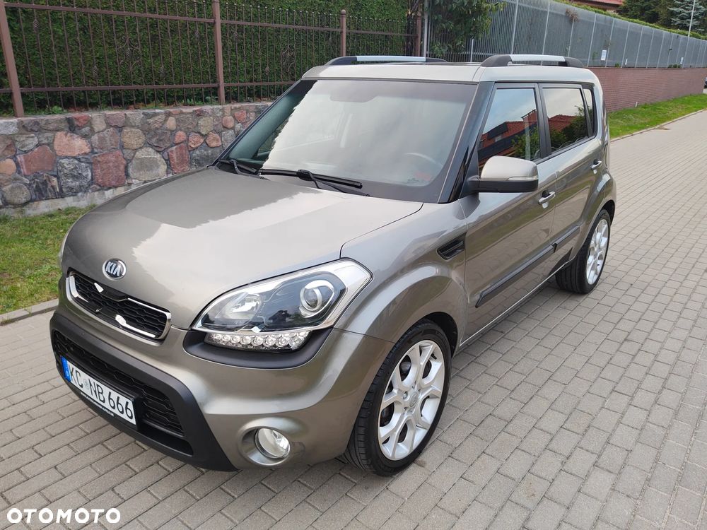 Kia Soul 1.6 CRDI Dream-Team Edition - 20