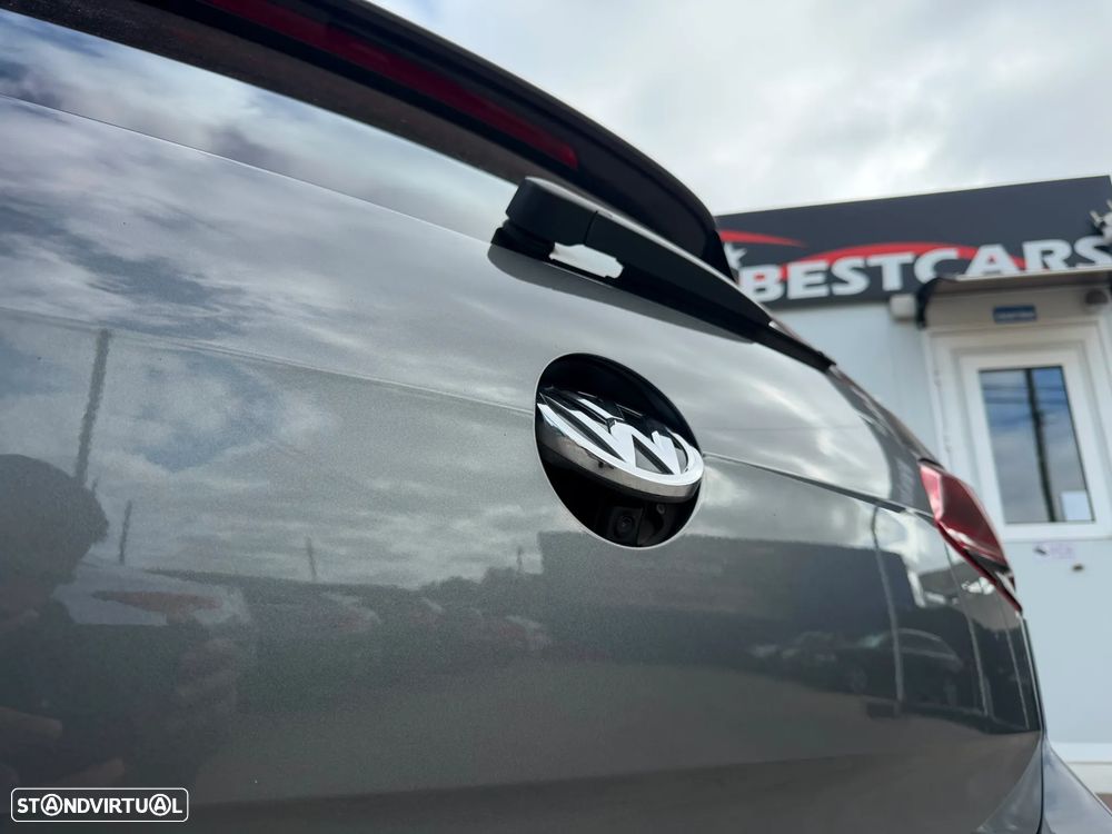 VW Golf 2.0 TDI GTD DSG - 18