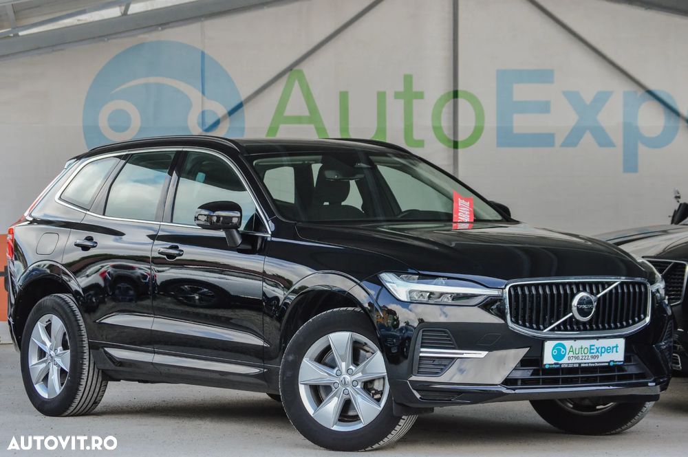 Volvo XC 60 B4 MHEV AT AWD Plus Dark - 3