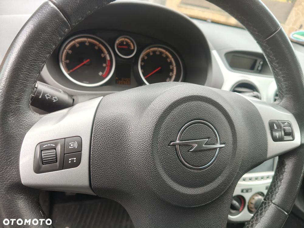 Opel Corsa 1.4 Turbo Start/Stop Active - 11