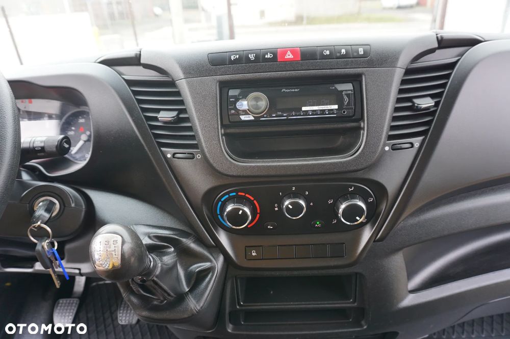 Iveco Daily 35S12 - 28