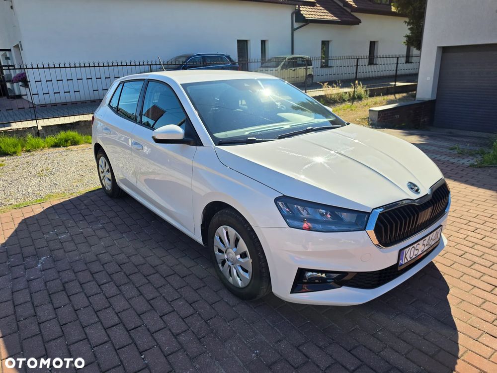 Skoda Fabia 1.0 Essence - 7